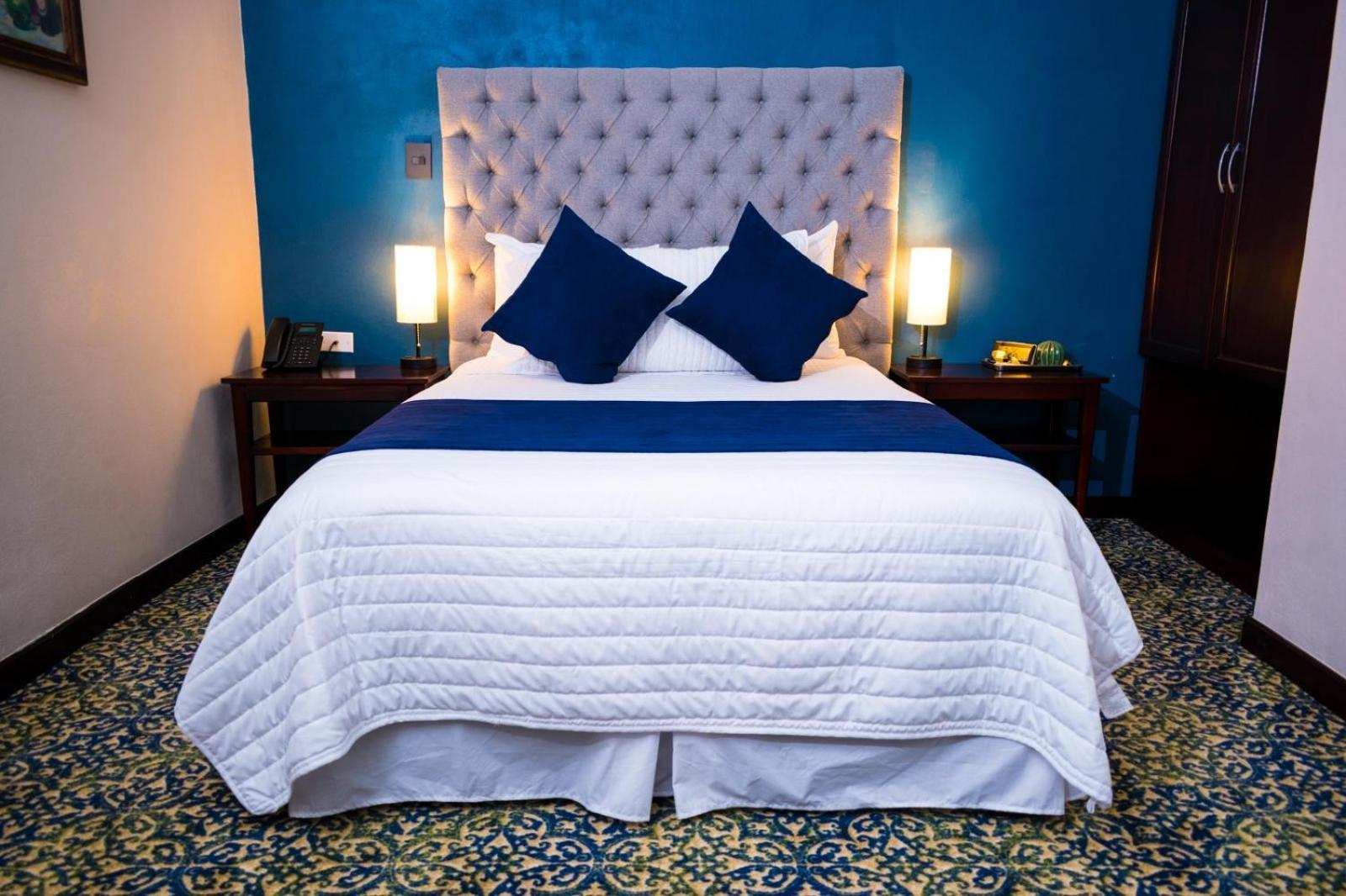 Hotel Margarita بويبلا المظهر الخارجي الصورة